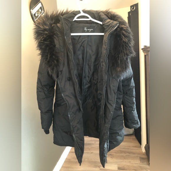 Black parka with faux fur collar/hood - Picture 4 of 5